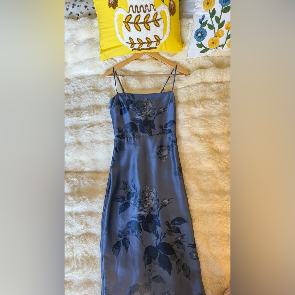 Reformation Frankie Silk Dress In Trieste Border, brand new without tags. - Picture 6 of 16